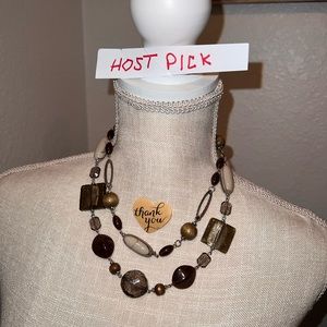 🎉🎉🎉🎉👏🏼👏🏼👏🏼HOST PICK👏🏼👏🏼👏🏼🎉🎉🎉Double layer statement necklace